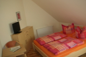 ferienwohnung_kochquelle_campingplatz-rottstielfließ_001